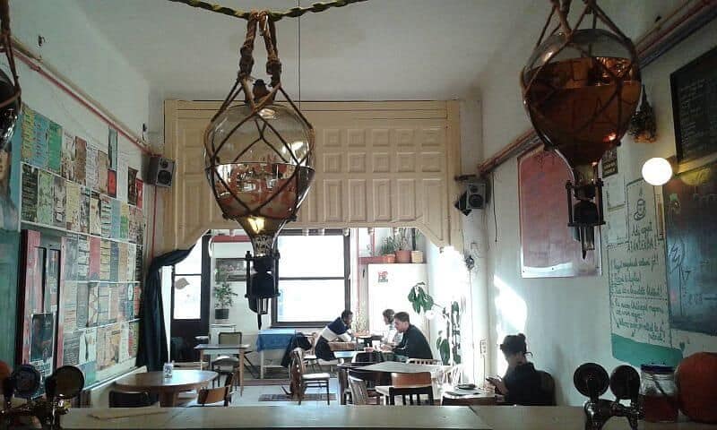 Gólya cultural bar