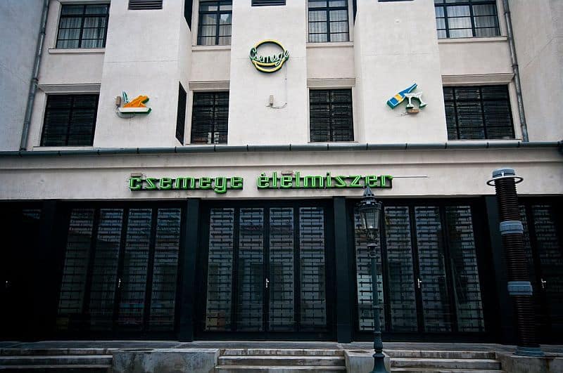 Neon signs at Electrotechnical Museum